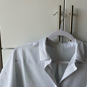 Lululemon short sleeve button down